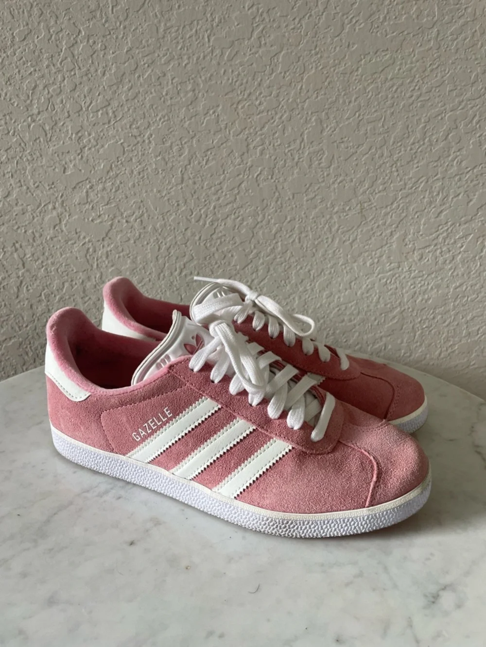 Adidas Gazelle in the Pink Glow/Cloud‎ White colorway Women’s Size 7 1/2